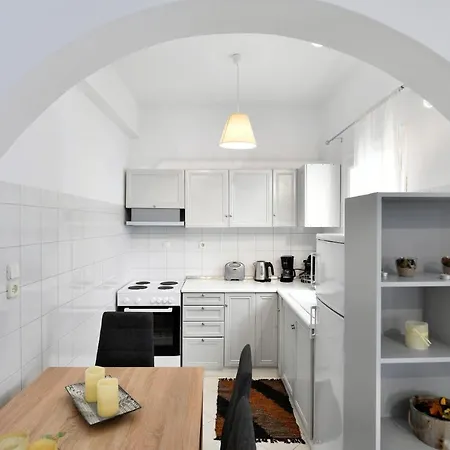 Two Bedroom House - Paroikia Apartment