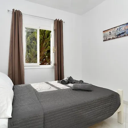 Two Bedroom House - Paroikia *